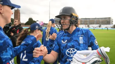 England romp to series sweeping win in final Women's ODI
